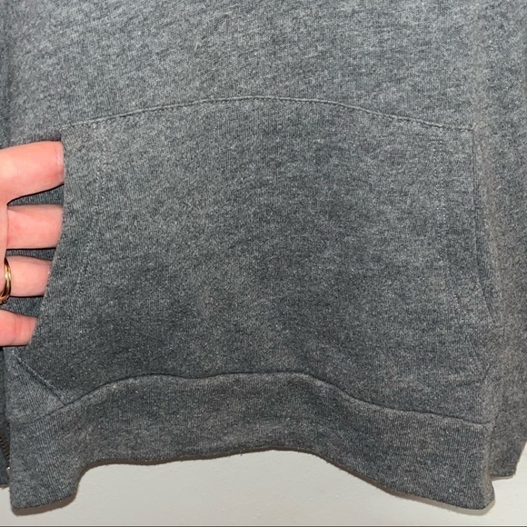 PINK Victoria’s Secret Wisconsin Badgers Hoodie Sweatshirt Size Extra Small - Picture 8 of 13